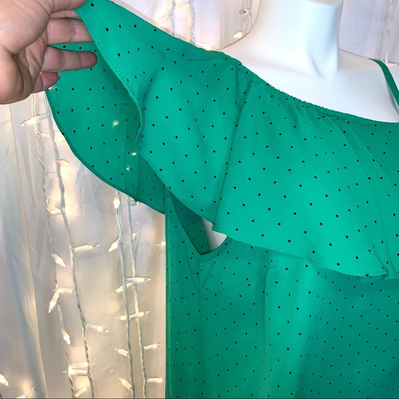 TORRID ⭐️ Green Dot Ruffled One-Shoulder Blouse - Picture 6 of 12
